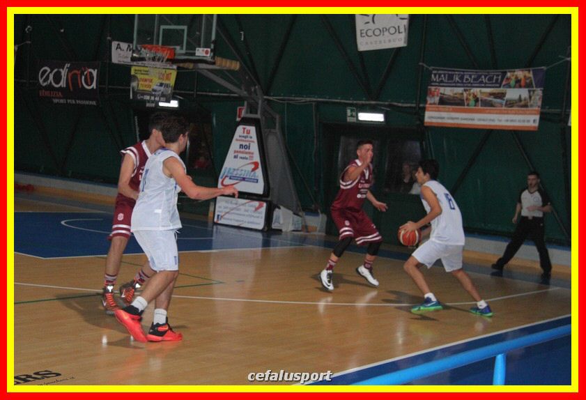 131031 BasketU18 057_tn.jpg